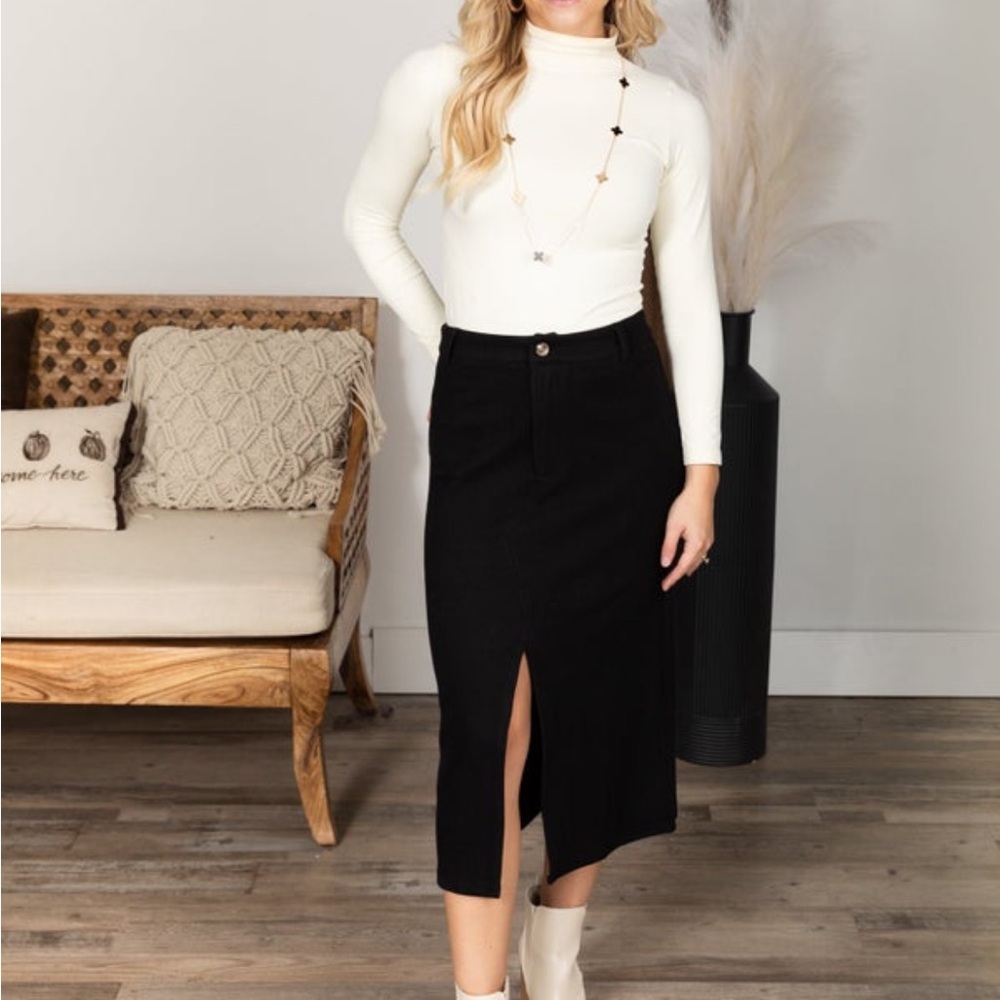 Elegant Black Midi Skirt
